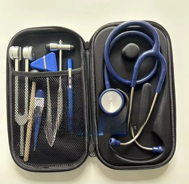 医学生割引付きナイロンバッグ入り医療外科診断機器キット最安値 - Oxygen Mask Non-Rebreather のレビューと価格